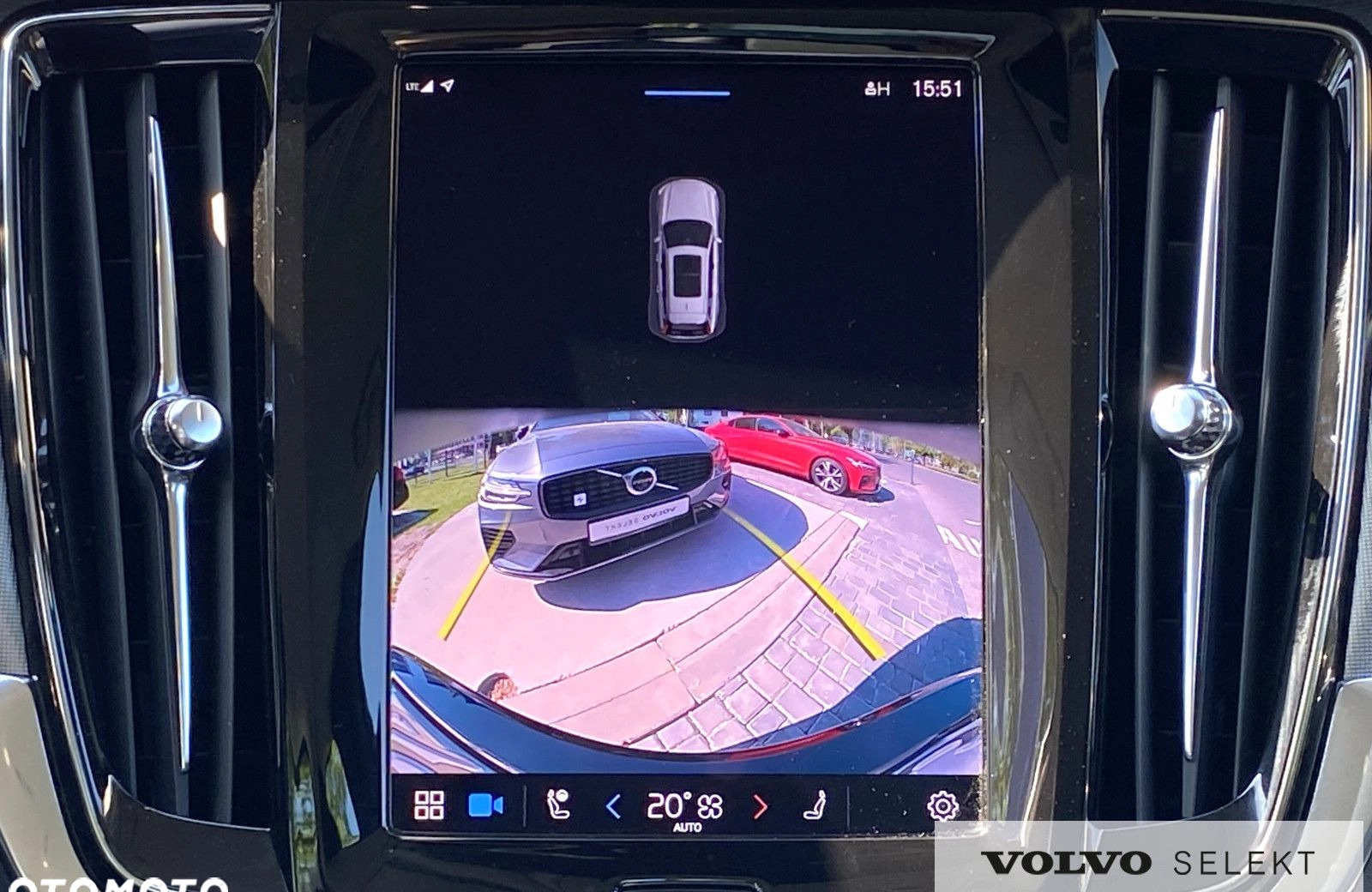 Volvo V90 Cross Country cena 229800 przebieg: 43100, rok produkcji 2022 z Toruń małe 667
